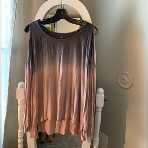 Cold Shoulder Gray to Pink Gradient Flowy High-Low Top